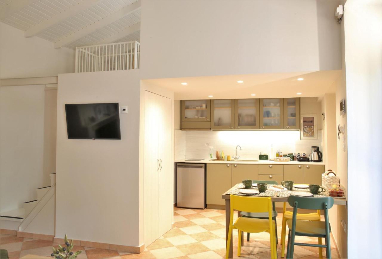 For4 Seasons Home 2 - By Avelink Spáta エクステリア 写真